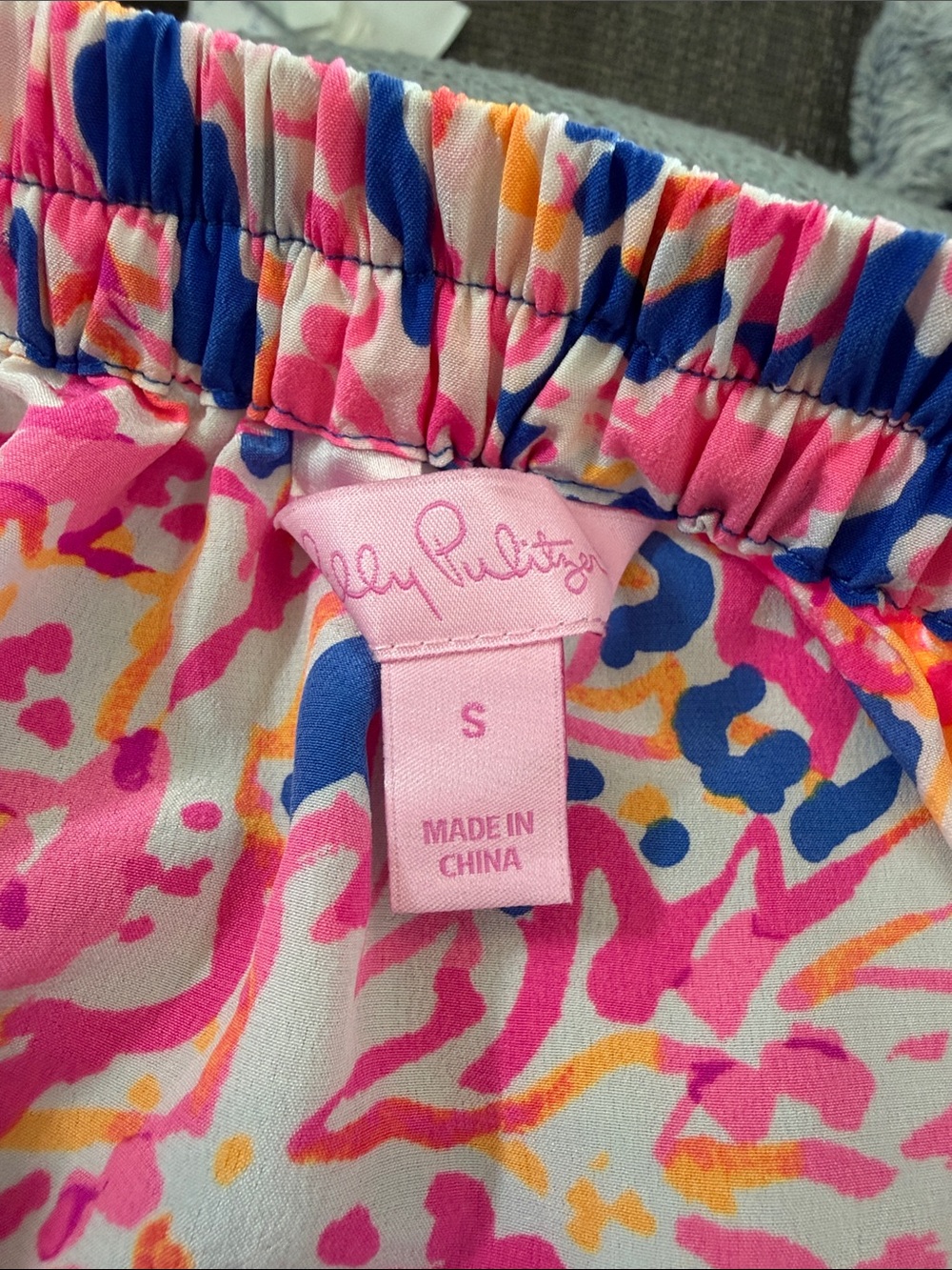 Lily Pulitzer 100% Silk Blue Floral Off-Shoulder Women’s Dress Sz S Bell Sleeve - Picture 7 of 12